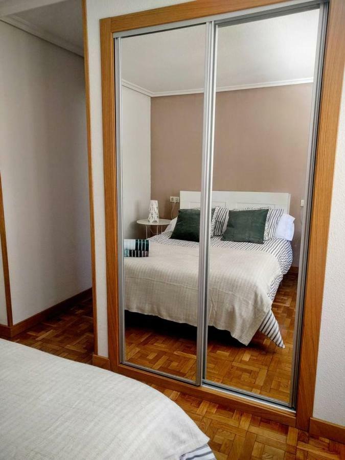 サラマンカA Pocos Minutos Del Centro Con Parking Gratis En El Edificio Nº Registro Vu-74アパートメント エクステリア 写真